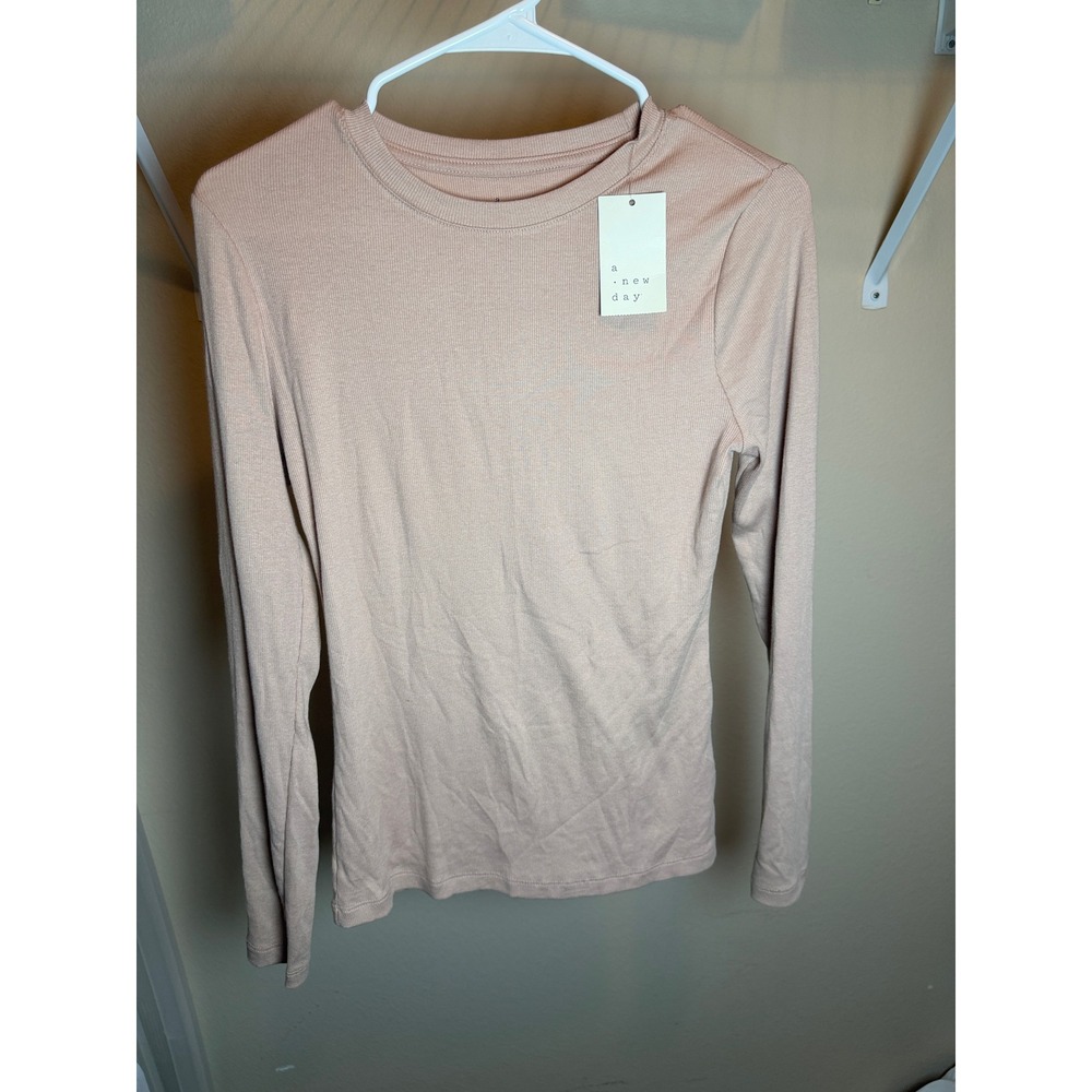 A New Day Womens Long Sleeve Ribbed Crewneck T-Shirt Mauve Pink Size Small NWT